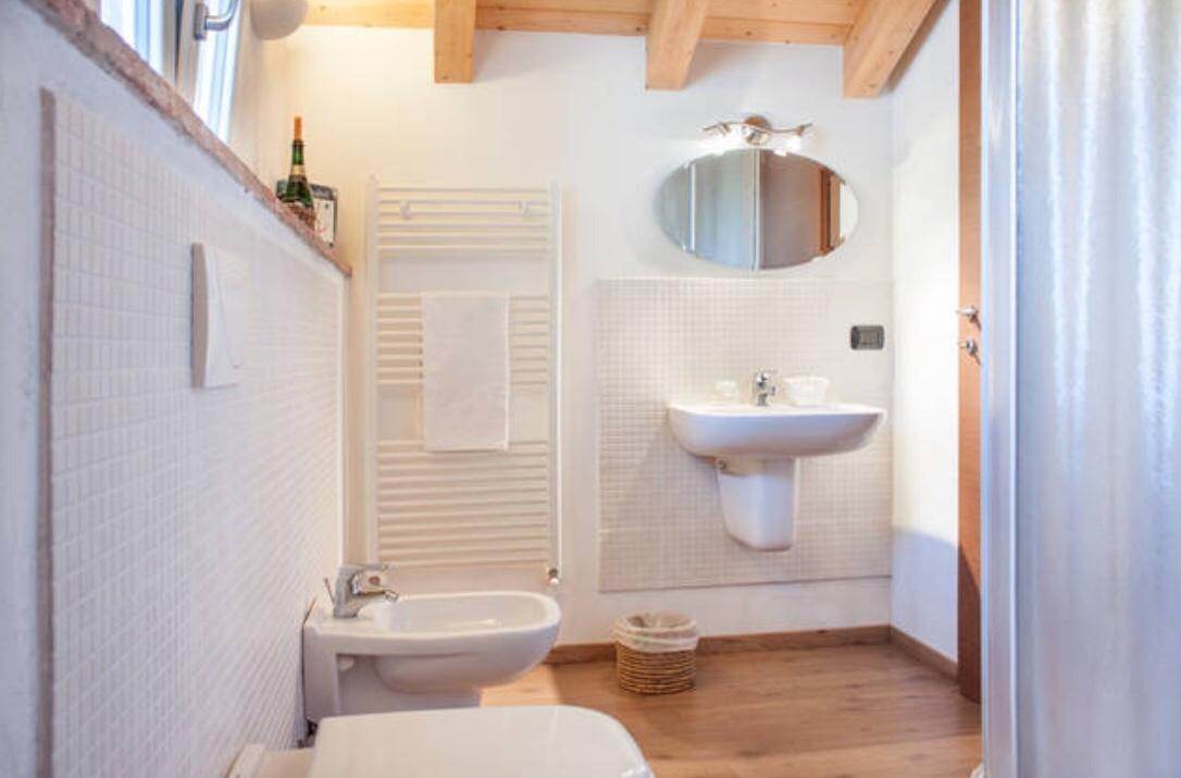Holiday Home Vista Lago Τσερνόμπιο Εξωτερικό φωτογραφία